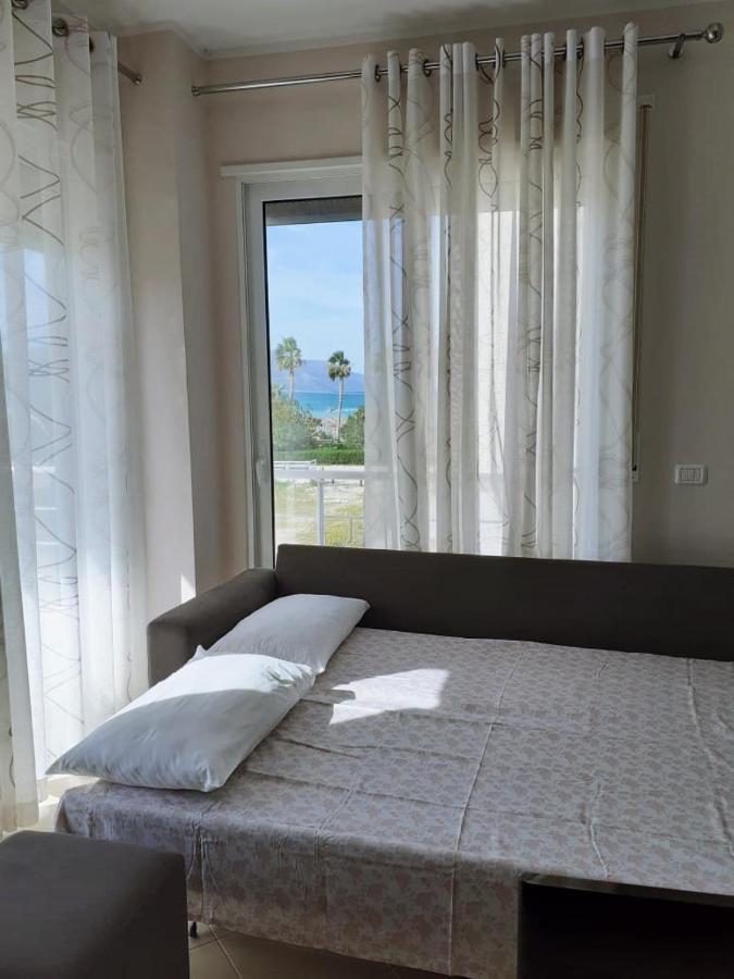 Beach Apartments Era Орікум Екстер'єр фото