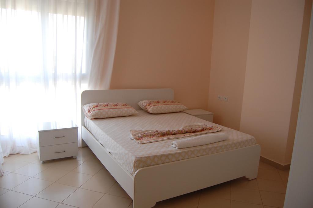 Beach Apartments Era Орікум Екстер'єр фото
